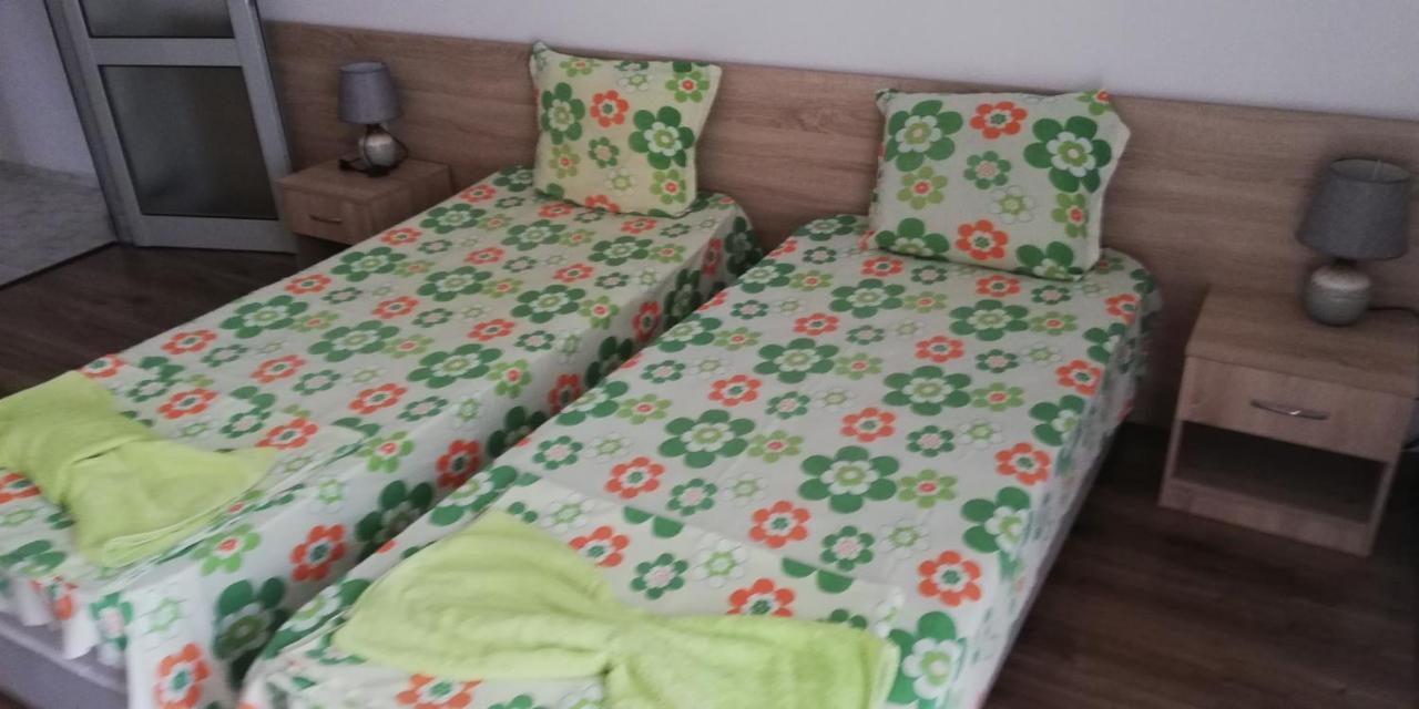 Guest House Ares 索佐波尔 外观 照片