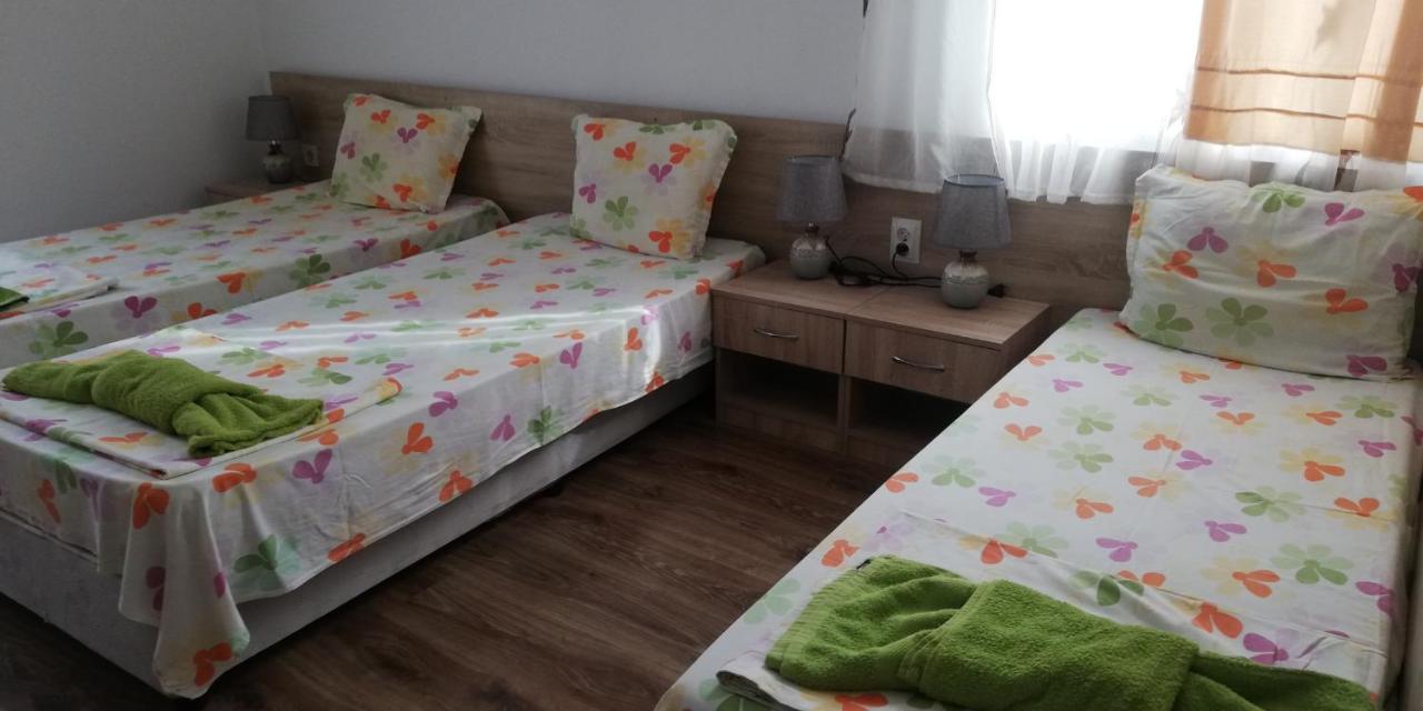 Guest House Ares 索佐波尔 外观 照片