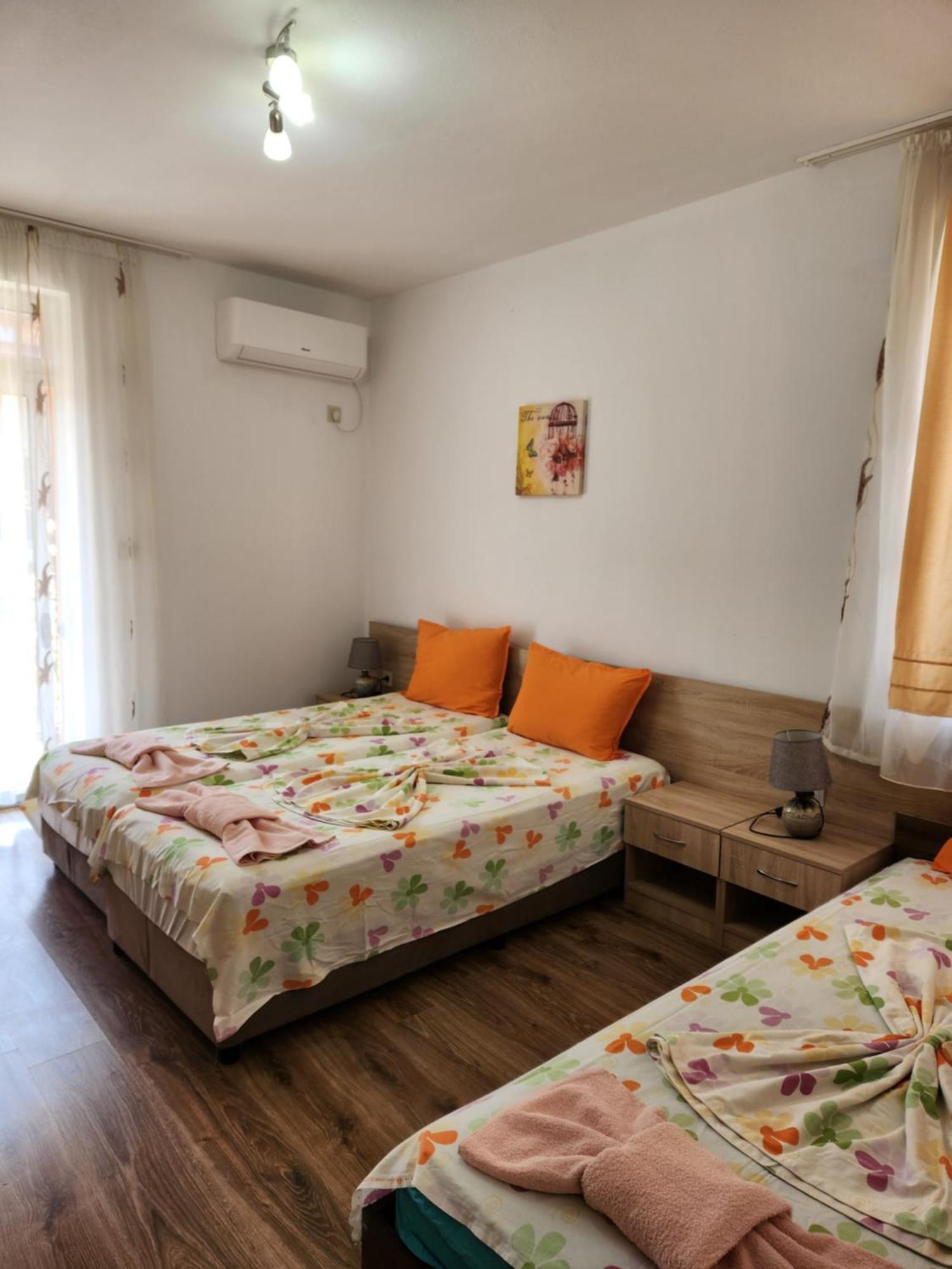 Guest House Ares 索佐波尔 外观 照片